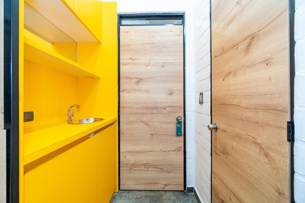 Hotel Ayenda Living Box Cali Exterior foto